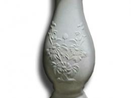 Concrete guard column monabbat